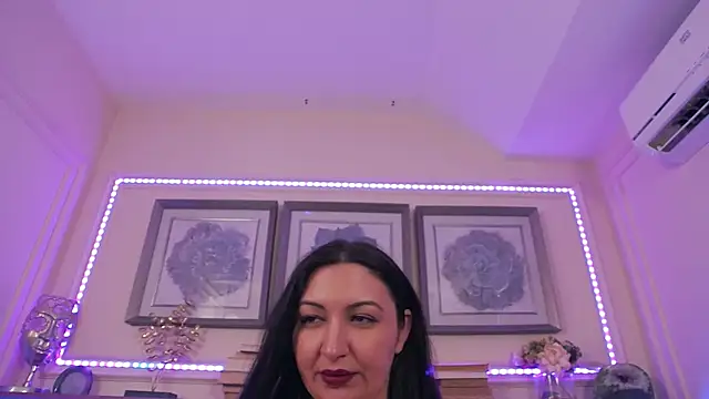 BustyEva_ 即時 XXX 聊天