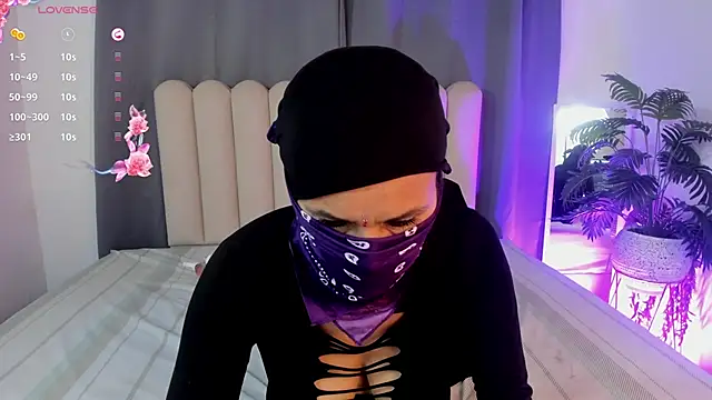 Latifa_ali's Live XXX Chat