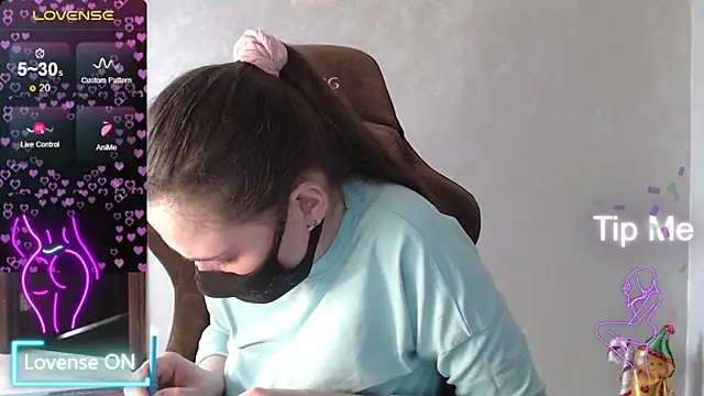 BlackM00n8 现场XXX聊天