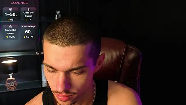 KaydenDrew 现场XXX聊天