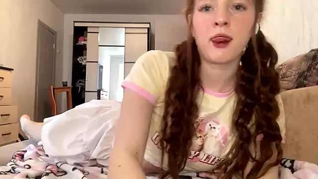 LynHaller Chat XXX in diretta