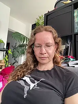 Czat XXX na żywo – AnnikaRose