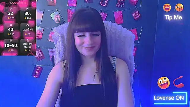 Violla_My 即時 XXX 聊天