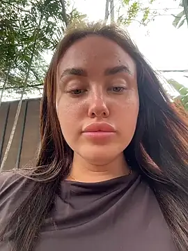 KiraSunshine's Live XXX Chat