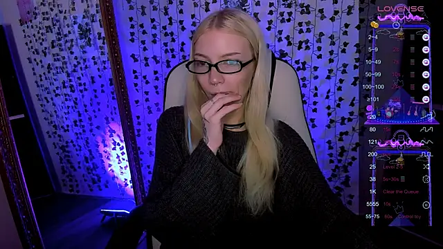 AnyaTaylor_'s Live XXX Chat