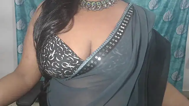 Sophia_your Chat XXX live