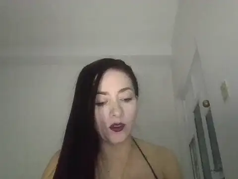 HoneyAngel2020: απευθείας συνομιλία ΧΧΧ