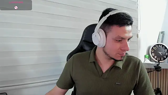 Rick_Adams' Live XXX Chat