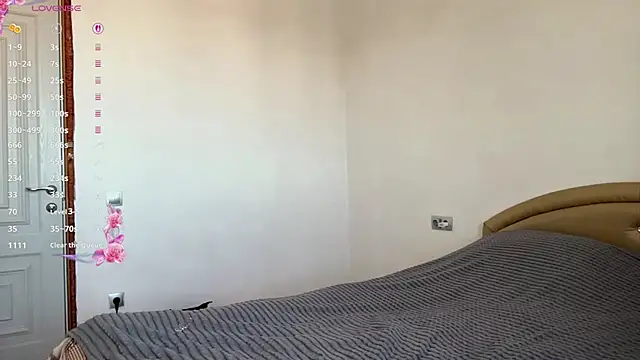 Živý XXX chat Little_ines