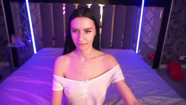 Snow_WhiteeeX লাইভ XXX চ্যাট