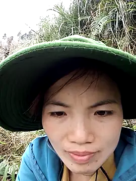 Chat +18 de ngan-cute ao vivo