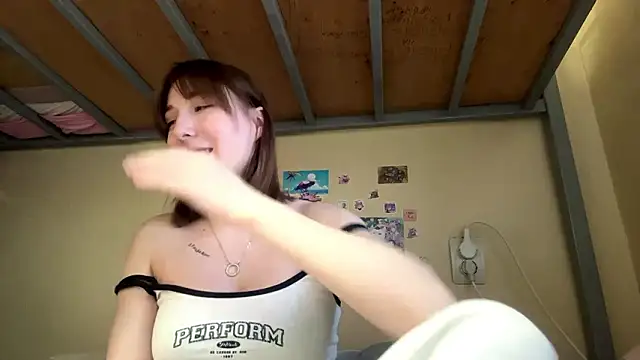 AquilineOrites Live XXX-chat