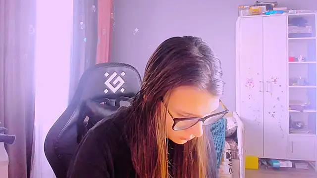 Chatroom XXX en direct de MollyLollipop