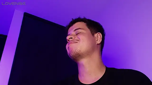 BjornSteel live XXX chat