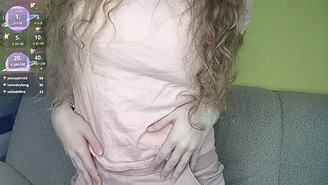 RayaNenliaのライブXXXチャット