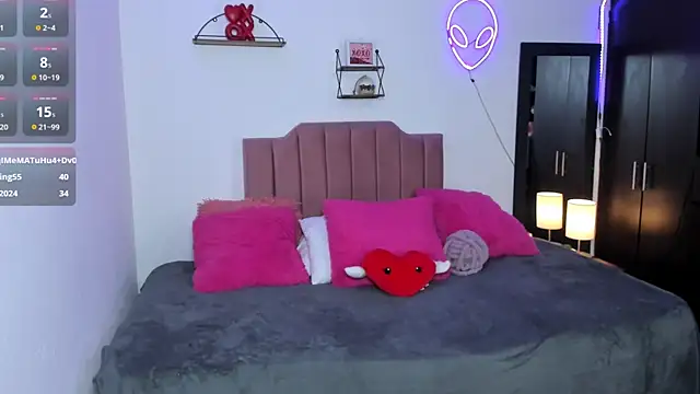 Онлайн чат XXX Nina_curves