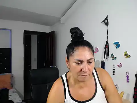 mature_bigboobs10のライブXXXチャット