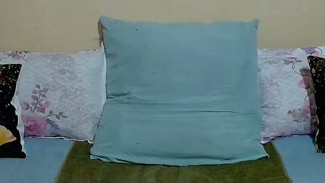 DiamondLuv29 Pertunjukan Webcam