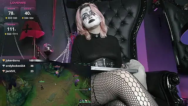 Navier__ Adlı Modelin Canlı XXX Sohbeti