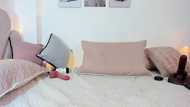 luciana_jam_ Chat XXX in diretta