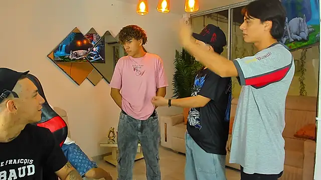 Houseofwarriosn Live XXX chat