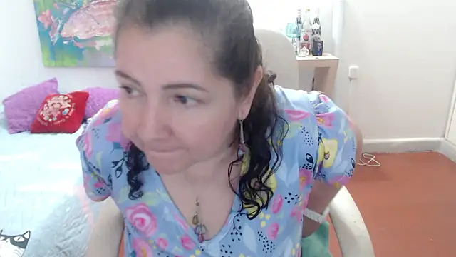 leonela_69 Chat XXX live