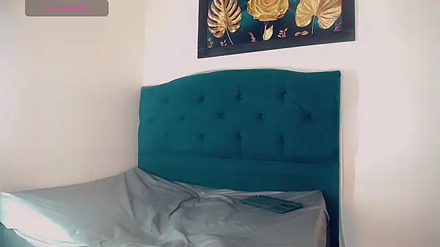 Karlaa_Hernandez_'s Live XXX Chat