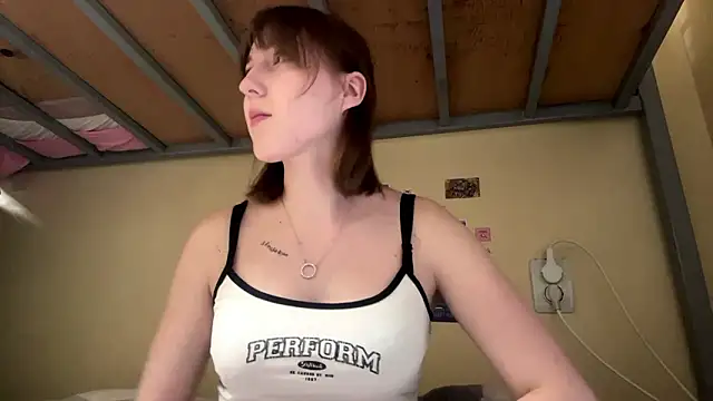 Chat XXX ao vivo de AquilineOrites