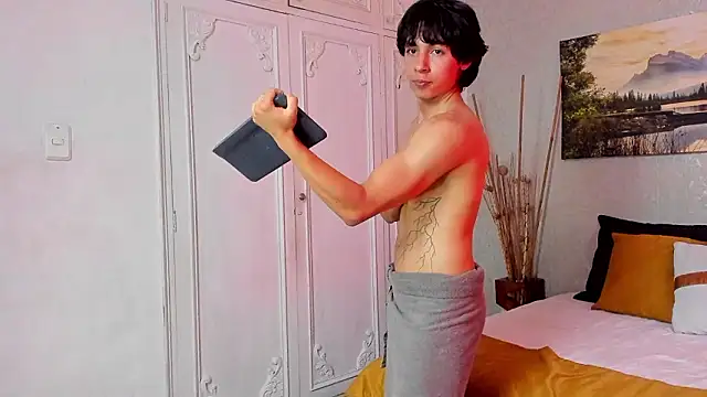 Tyler_durten Adlı Modelin Canlı XXX Sohbeti