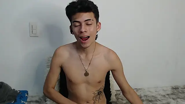 Rimuru17's Live XXX Chat