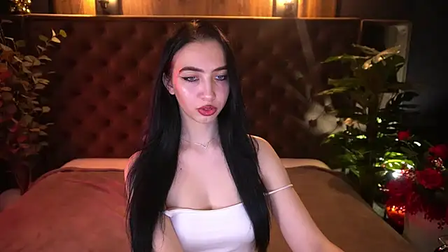 WildKittenX_'s Webcam Show