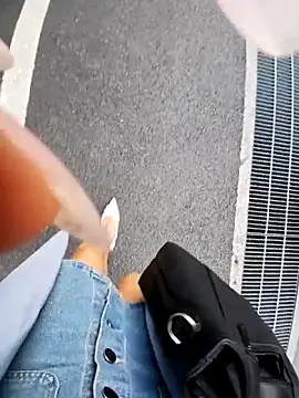 Ori-Lynk élő XXX-chatje