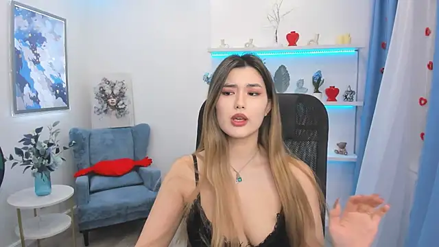 AnneTLi Chat XXX in diretta