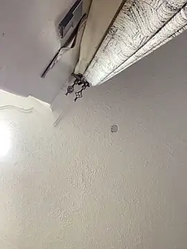 Dellah27 live XXX chat