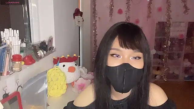 Tieu-May's Live XXX Chat