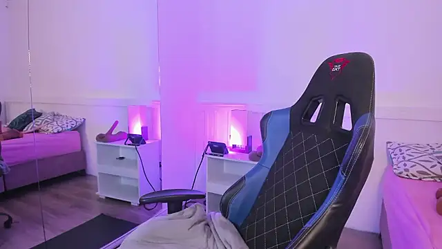 Chat XXX en directo de maya1_