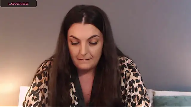 itsyourladyのライブXXXチャット