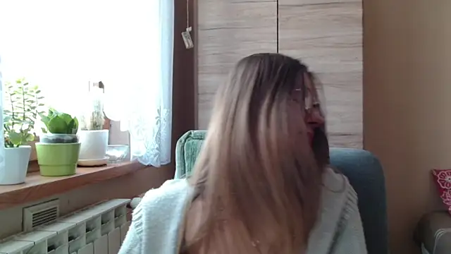 LooveELLYx's Live XXX Chat