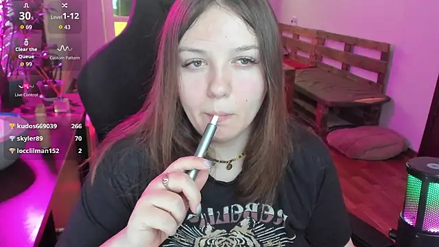 XNirvanaXn Live XXX chat