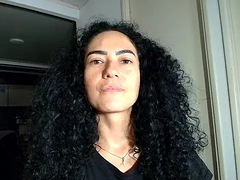 Chat XXX en directo de Koral369