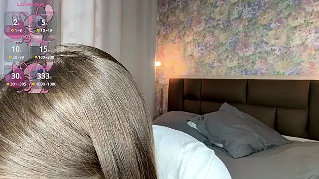 LoraDavi Chat XXX live