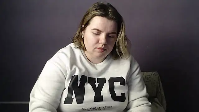 Chat +18 de so_shy ao vivo