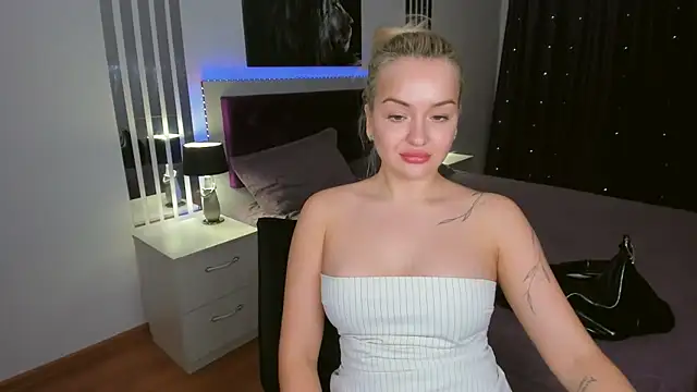 EvaGoddes 라이브 XXX 채팅