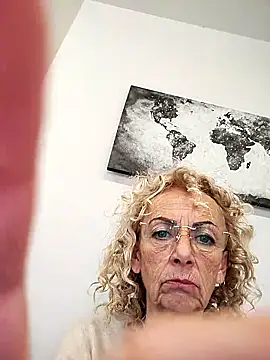 แชท XXX สดของ clarabell4