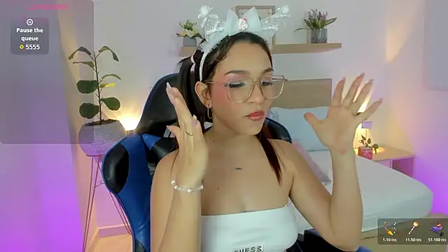 Chat XXX ao vivo de luma_sky_