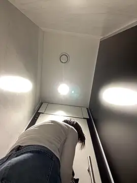 دردشة RinaCat الجنسية المباشرة