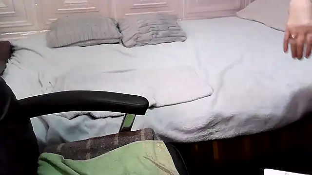 LolkaAlyss – Naživo XXX chat