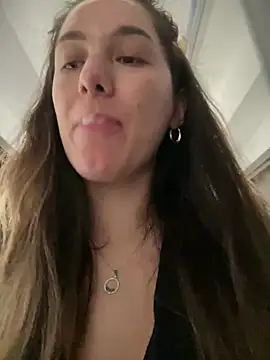 HotXMom_ live XXX chat