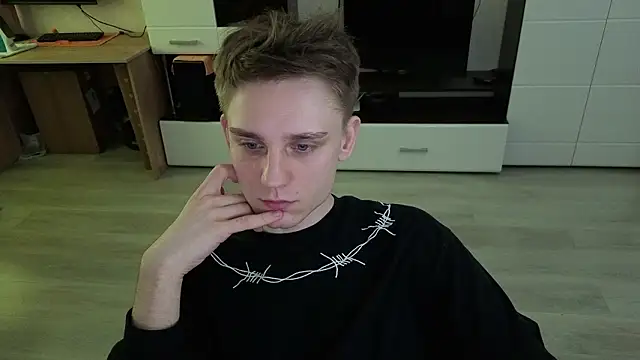 Pokazy przed kamerką – angryzan