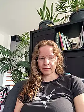 แชท XXX สดของ AnnikaRose